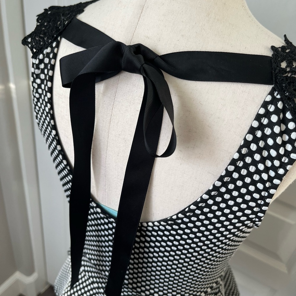 Black and White Pelpum Embroidered Lace Top - Picture 6 of 10